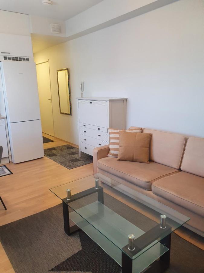 Moderni, Viihtyisae Pikkukaksio Saunalla Pori Exterior foto