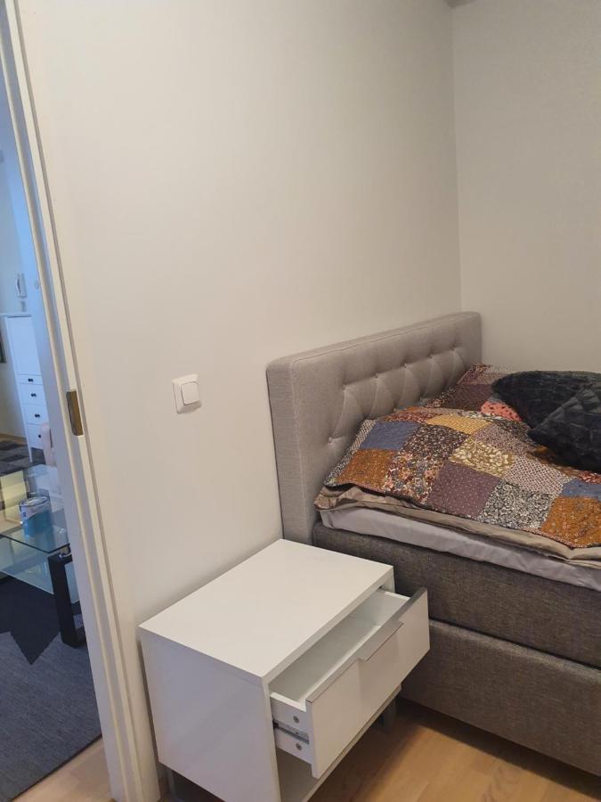 Moderni, Viihtyisae Pikkukaksio Saunalla Pori Exterior foto